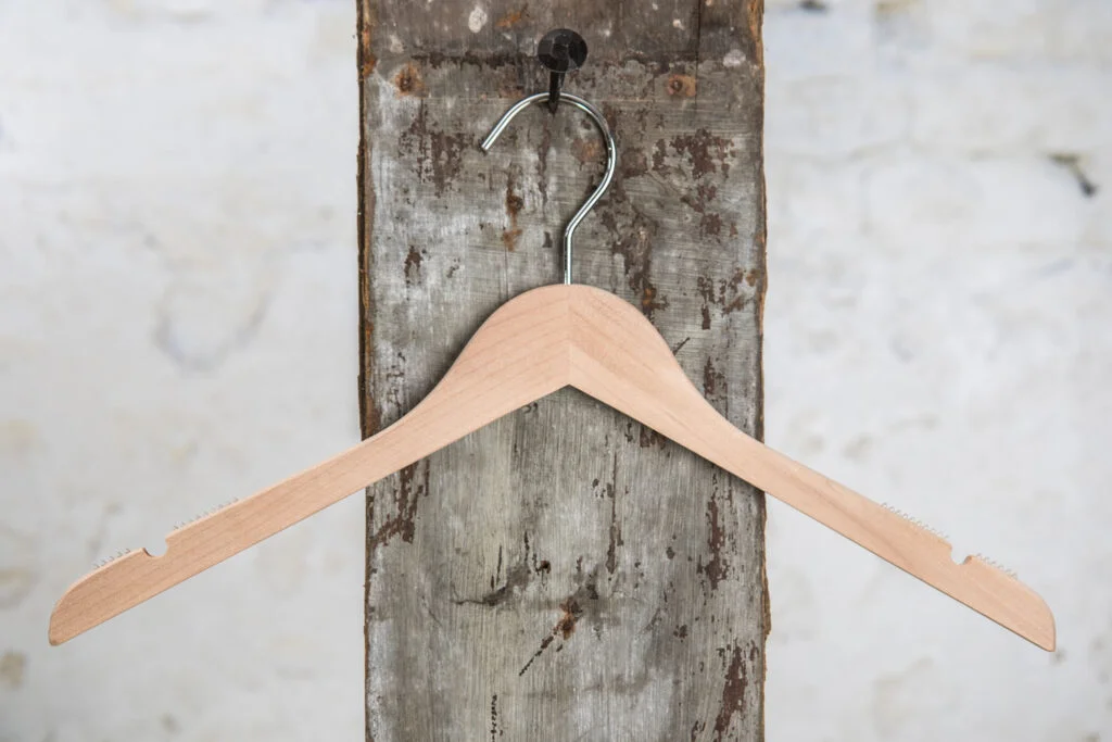 Natural wooden hanger with classic shape - Versatile shirt hanger for retail.