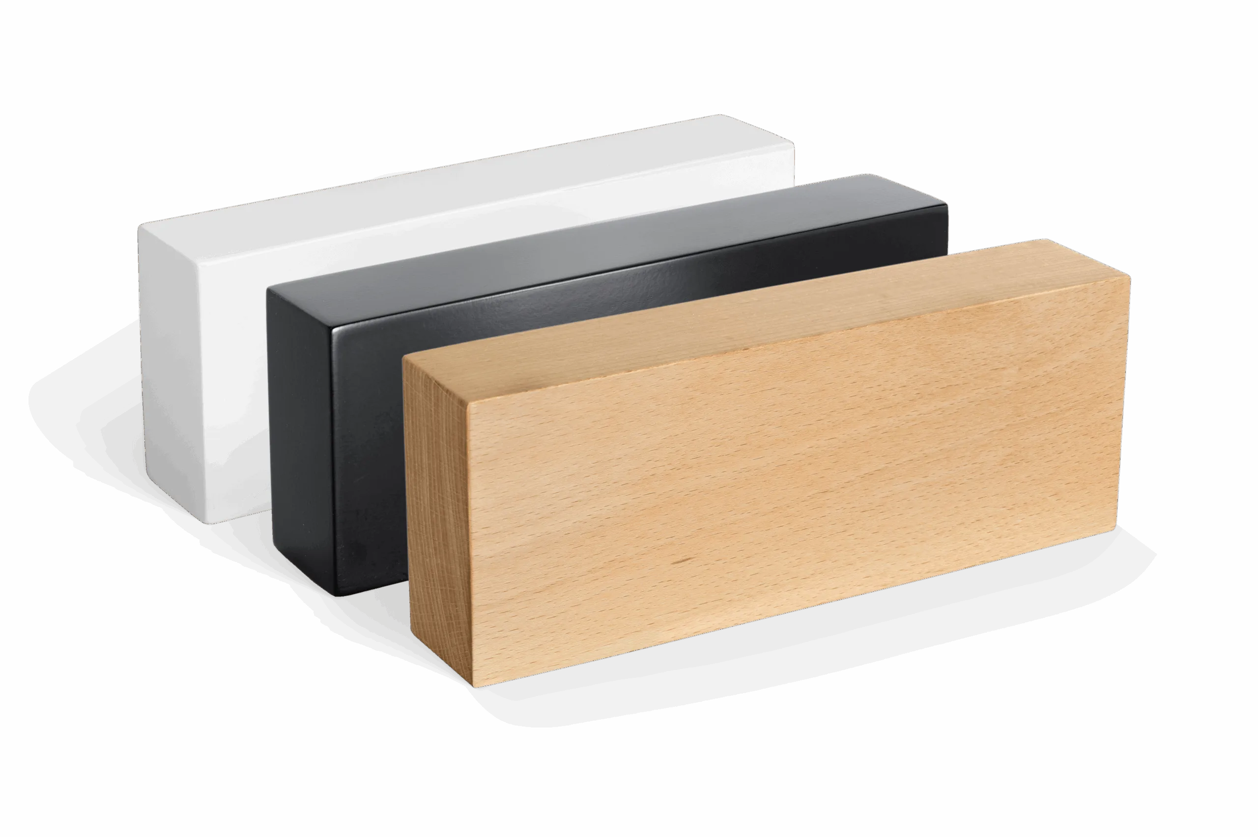 Individuell gefertigter Logoblock aus Holz, ideal für individuelle Beschilderung und professionelles Branding. Hergestellt aus ausgewählten Holzarten und Farben, eignet er sich perfekt für Geschäfte, Messen, Showrooms und Ausstellungen. Die solide Verarbeitungsqualität sorgt für eine exklusive Optik, hohe Langlebigkeit und stärkt gleichzeitig die Markenpräsenz.